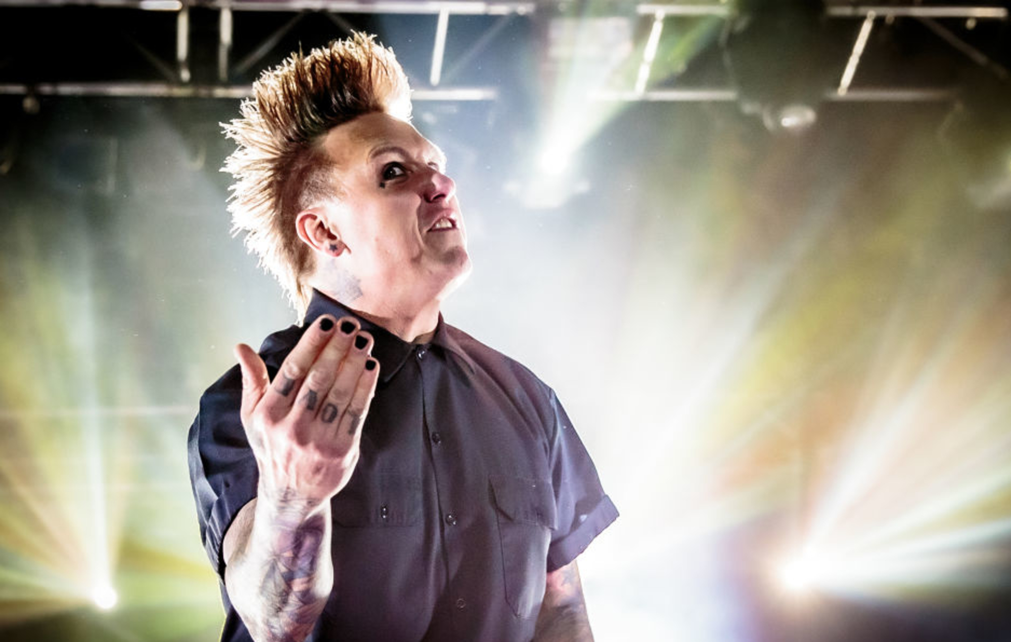 Jacoby Shaddix of Papa Roach performing live on stage