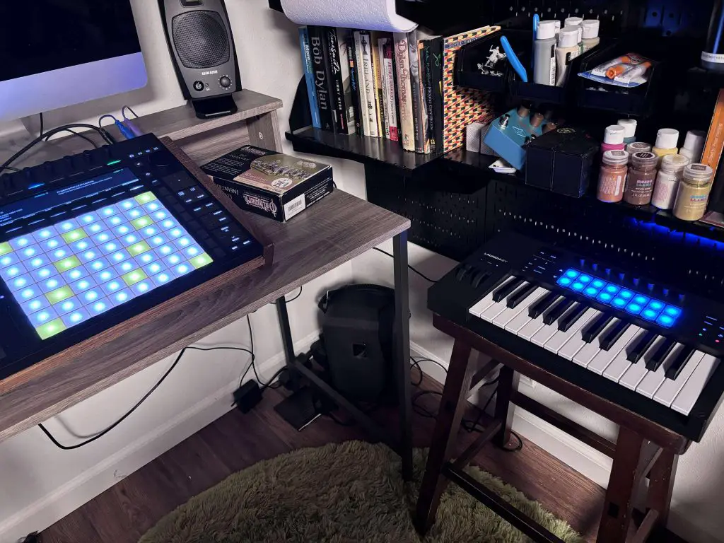 Novation Launchkey 25 MK4 25-key Review