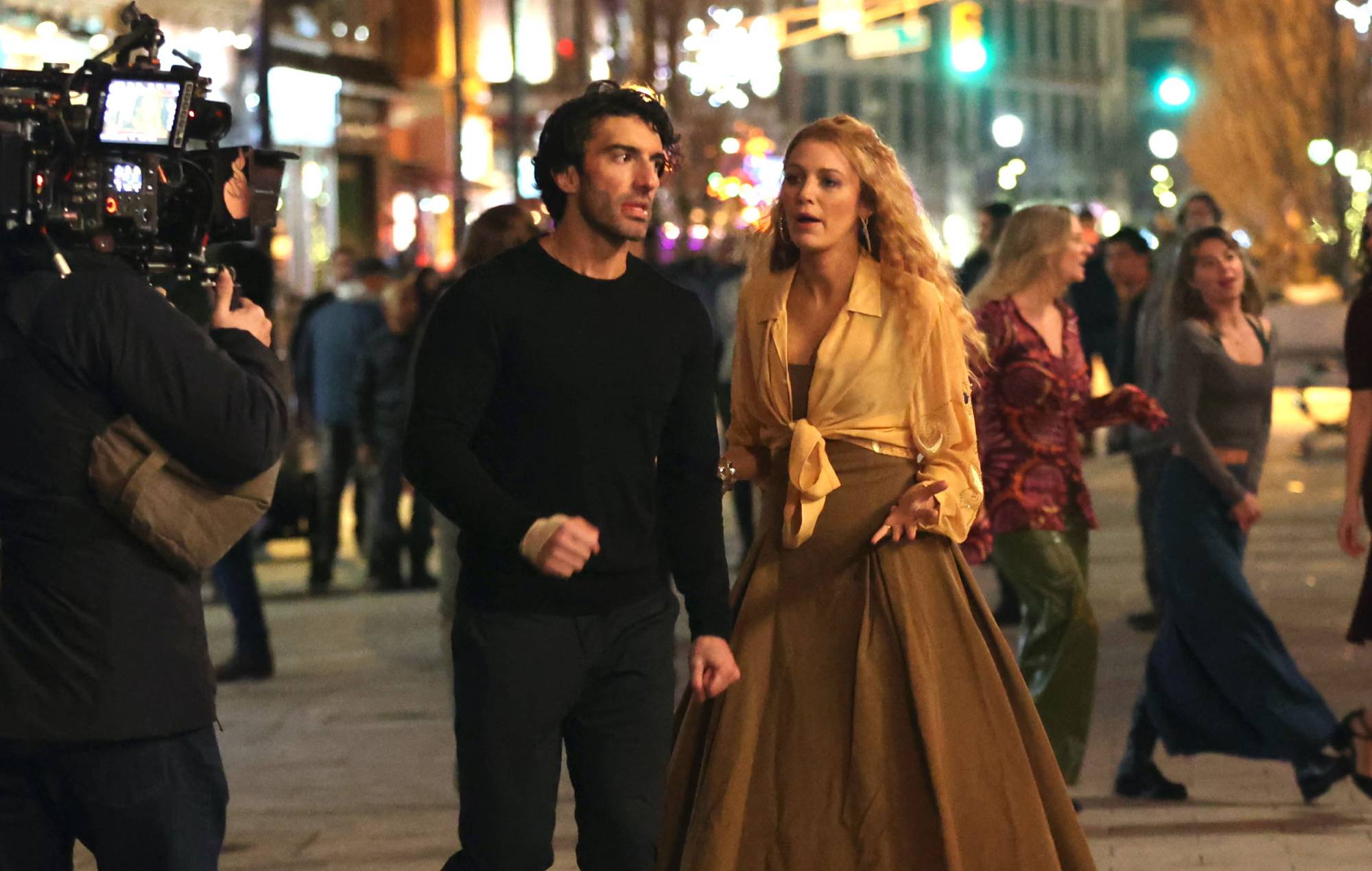 Justin Baldoni and Blake Lively are seen on the set of 'It Ends with Us' on January 12, 2024 in Jersey City, New Jersey. (Photo by Jose Perez/Bauer-Griffin/GC Images)