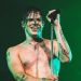 Yungblud’s “more cynical” new album ‘IDOLS’ part two will be arriving “imminently”