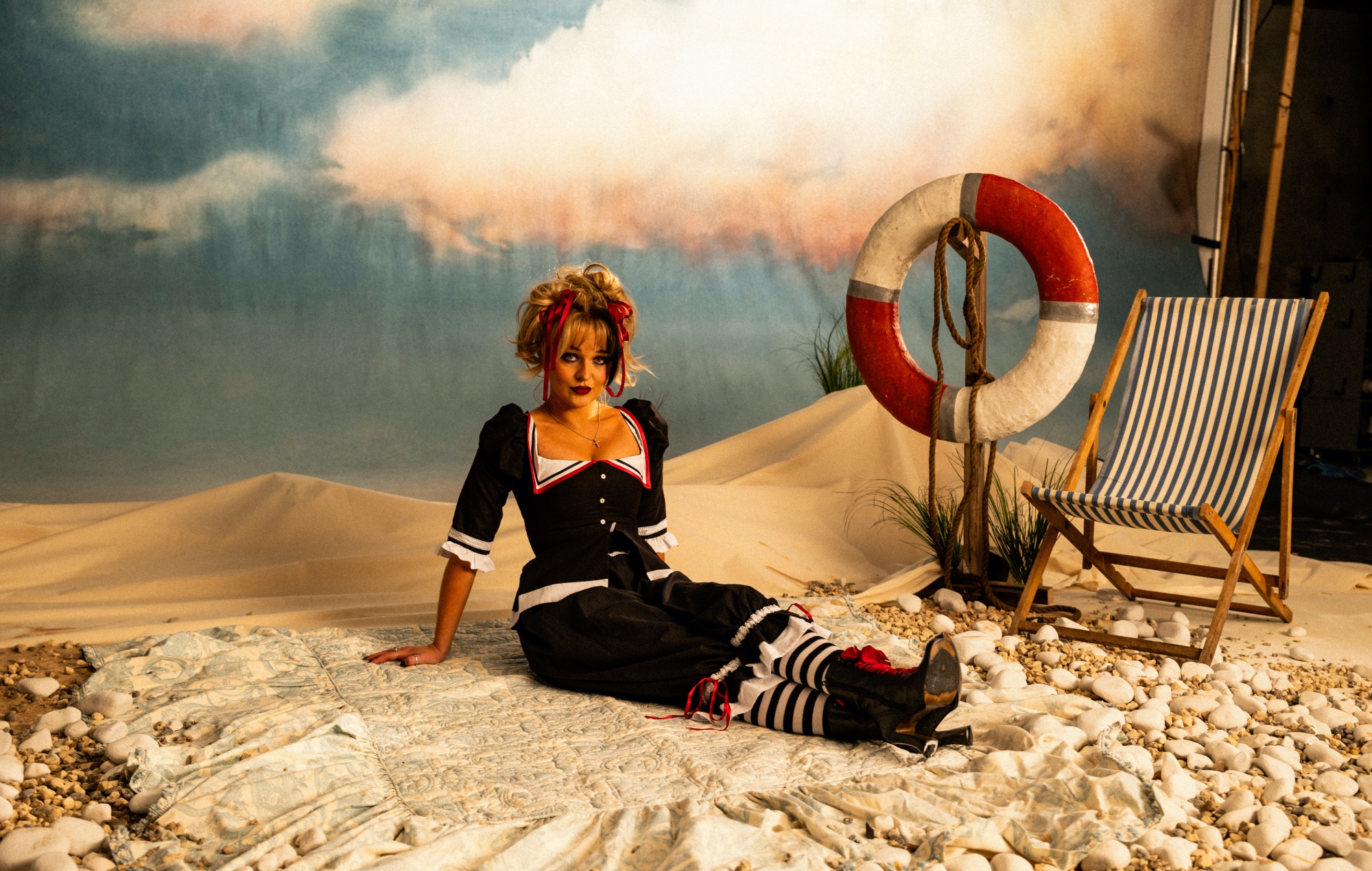 Luvcat Explores Dark Romance on Brooding New Single ‘Vampire At The Beach’